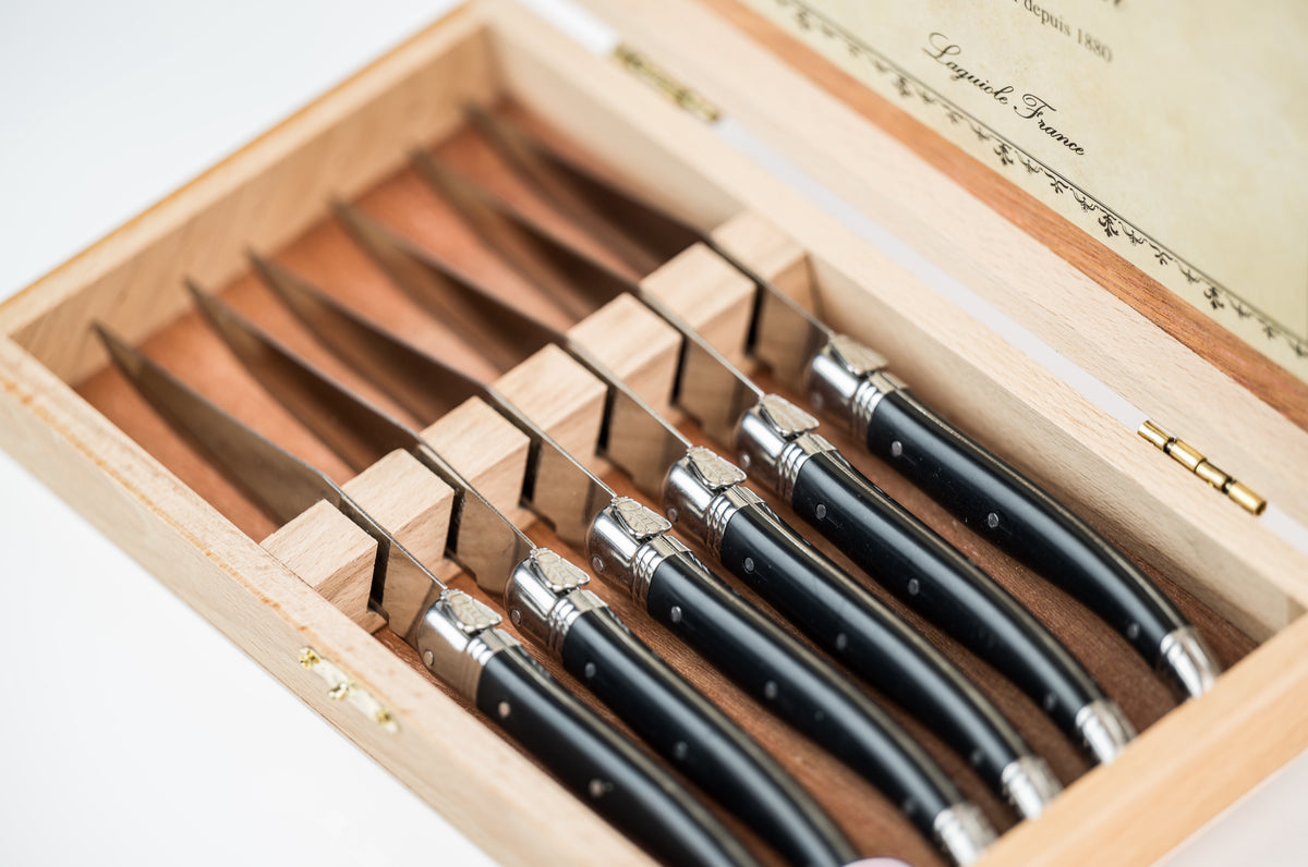 Laguiole Black Knives in Presentation Box (Set of 6) – detail view 2